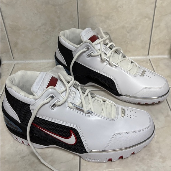 Brand New with box Air Zoom Generation LeBron mens size 9.5 and women’s size 11 - Picture 15 of 17
